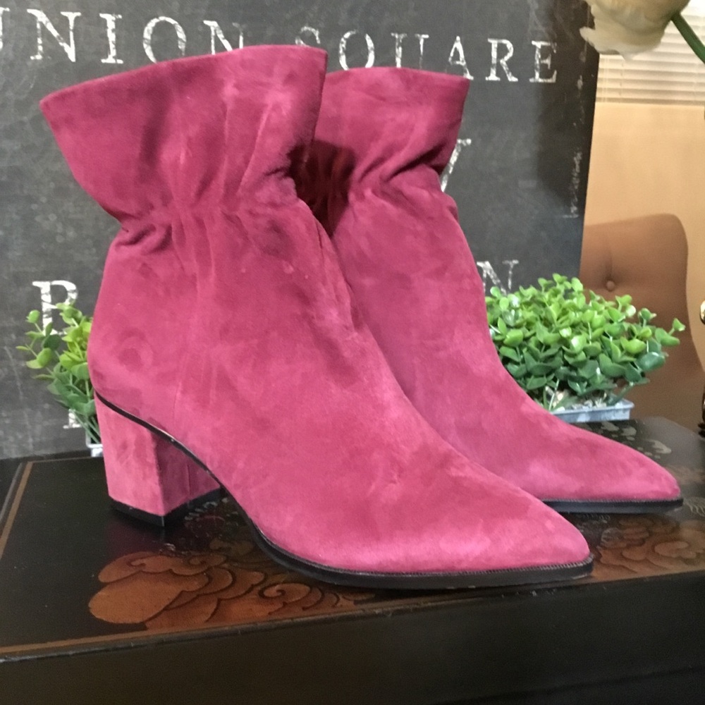 Sole/society Demetria bootie sz 6B
